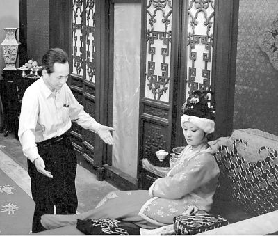 王扶林：步步攀爬向红楼