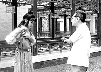 王扶林：步步攀爬向红楼